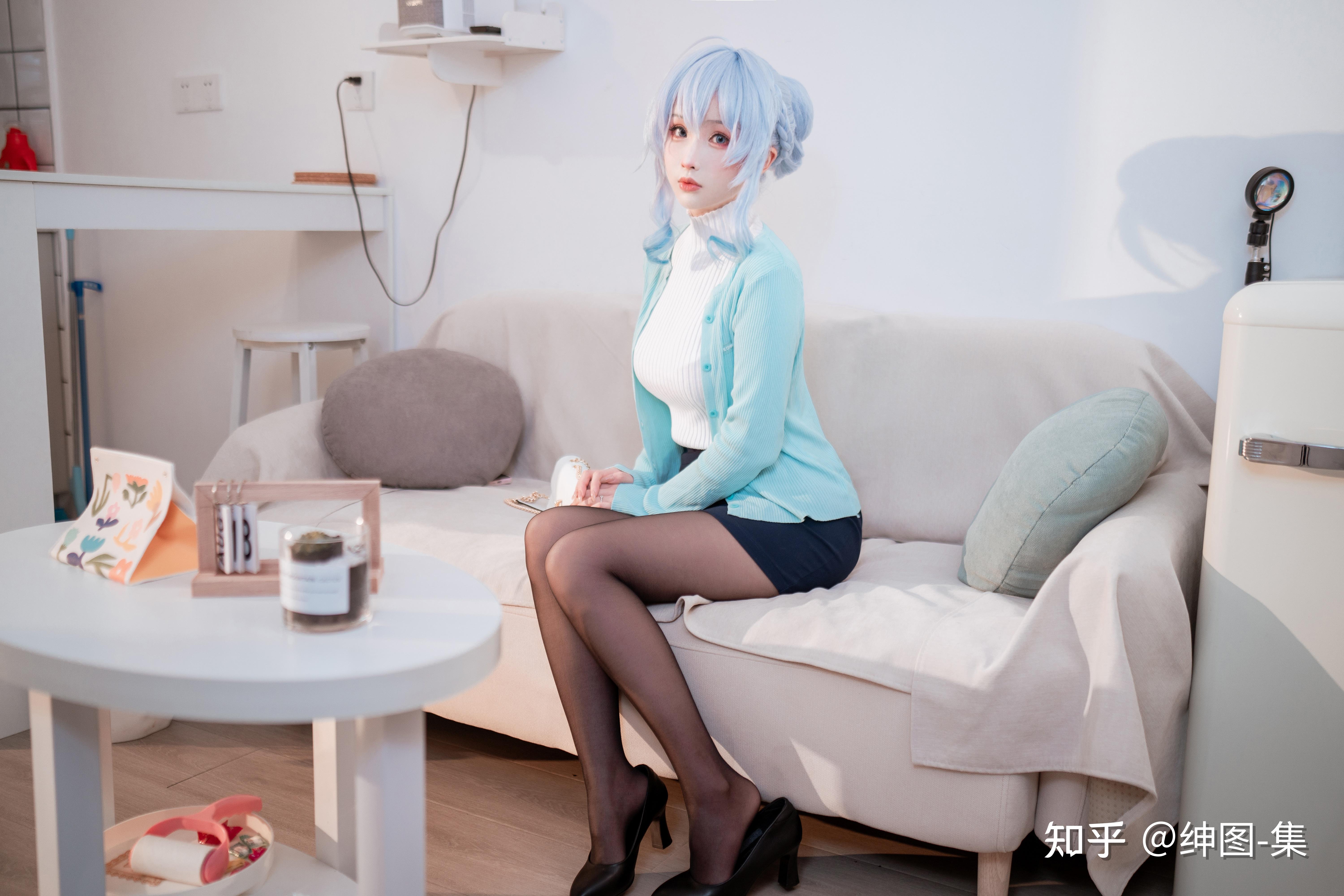 凉凉子角色还原 Cosplay写真图片 1