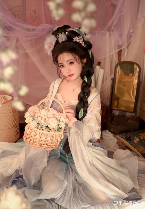 喵小吉最新Cosplay摄影 Cosplay写真图片 1