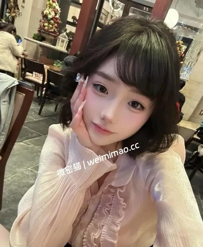 保守的二舅妈 Cosplay造型写真展示 5