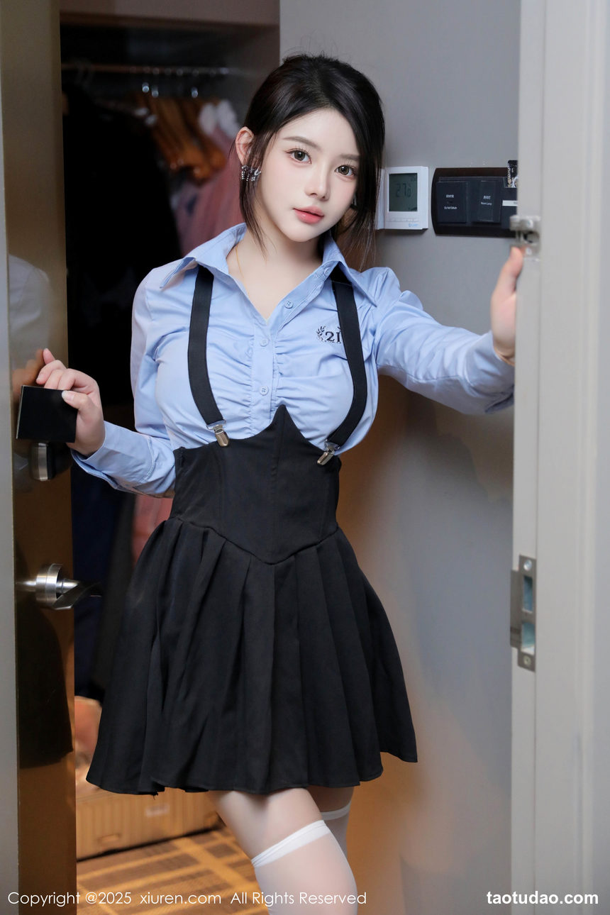 爱酱里 角色还原摄影写真 4