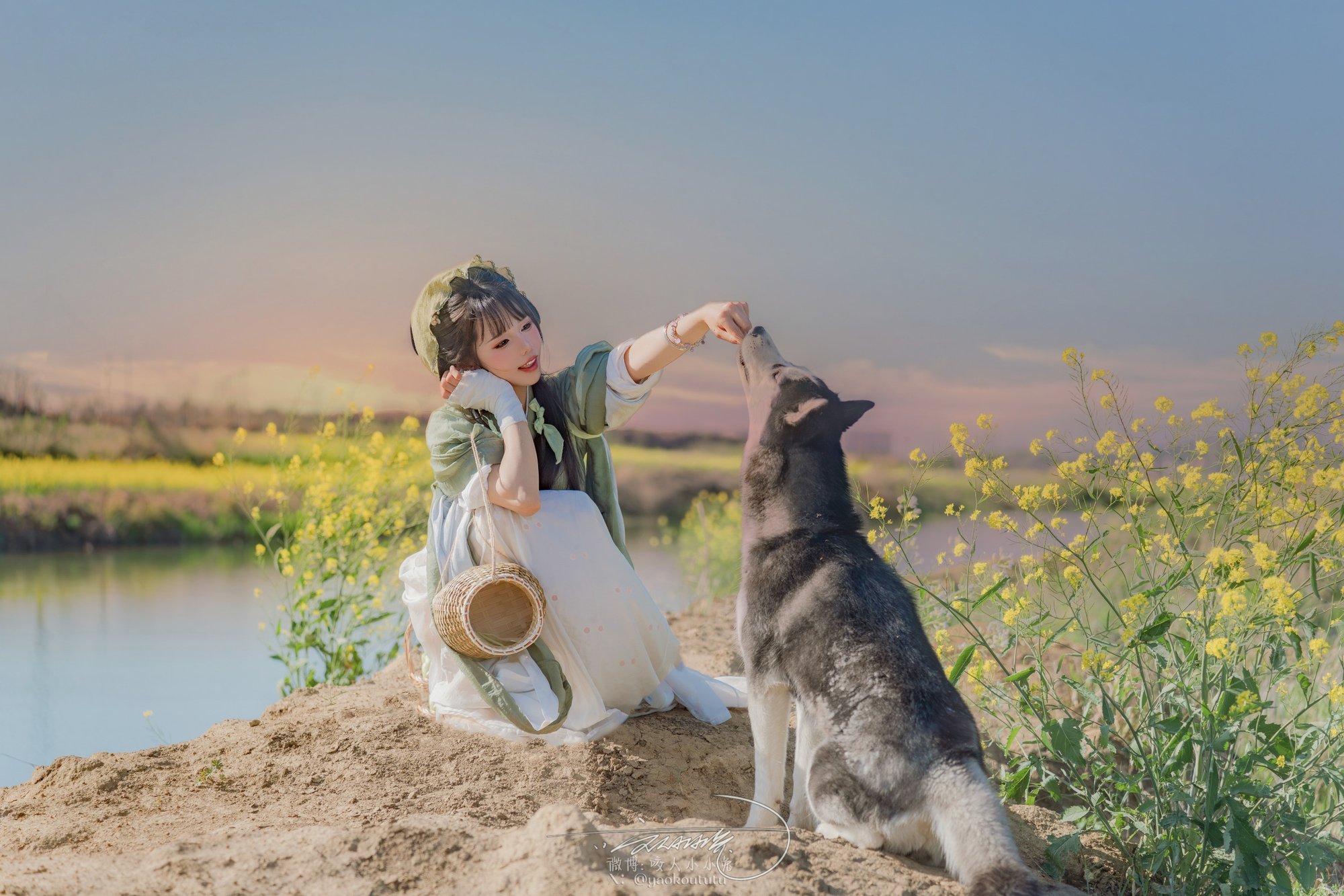 黏黏团子兔 写真图片 5