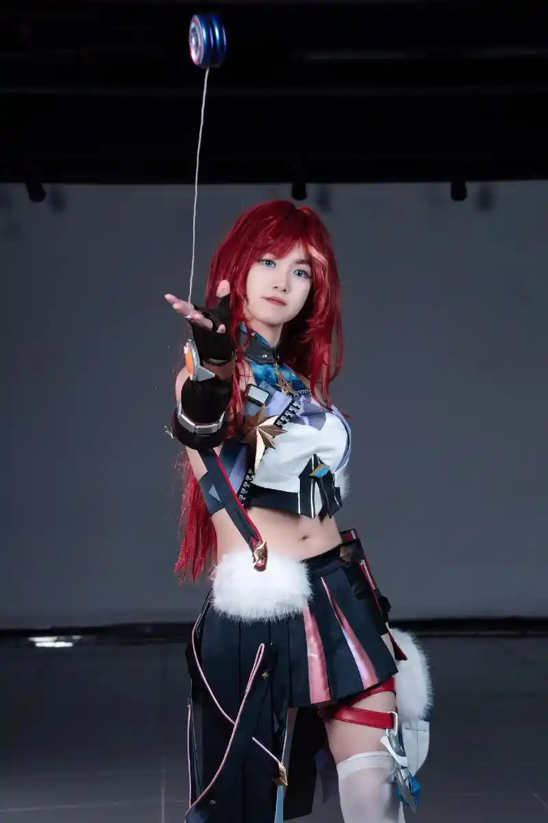 z杯悠悠 Cosplay写真图片 3